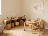 Créer un coin Montessori dans un petit espace sans envahir le salon